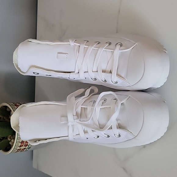 ¡One Day Sale!Chuck Taylor All Star Converse - Picture 2 of 8